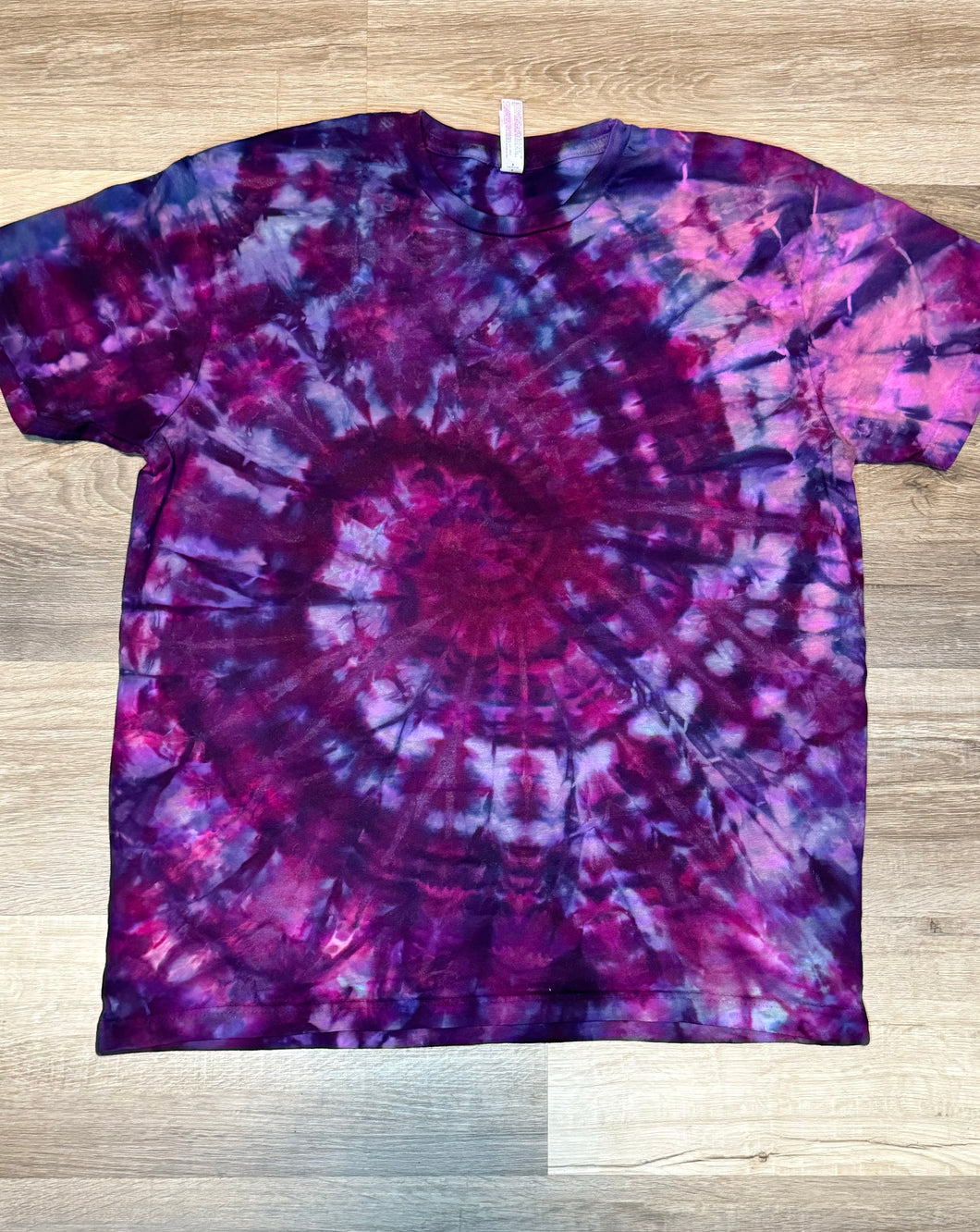 Large  -tie dye short sleeve tee- choose plain or add design (on camo tee)